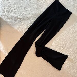 American Eagle Outfitters Black Flare Yoga Pants Size XXS